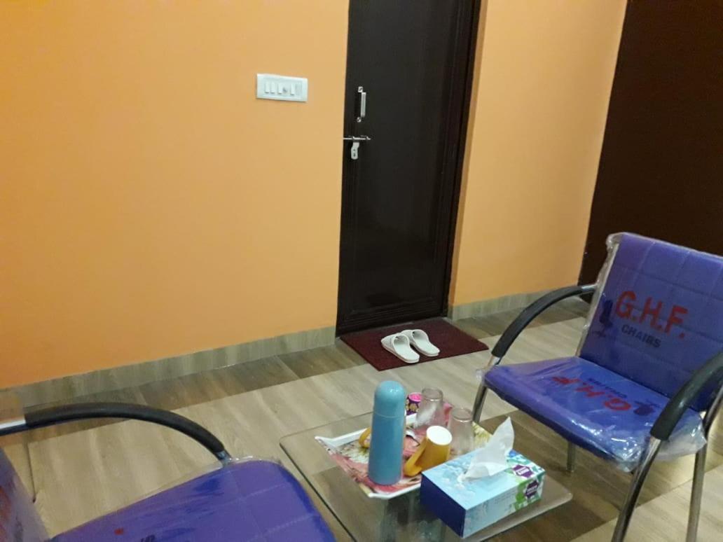 大诺伊达Yog Bhawan公寓式酒店 外观 照片